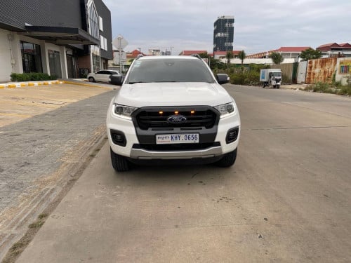 មហាថ្មី 2020 Wildtrak 3.2 Full មានក្លុបក្រោយ