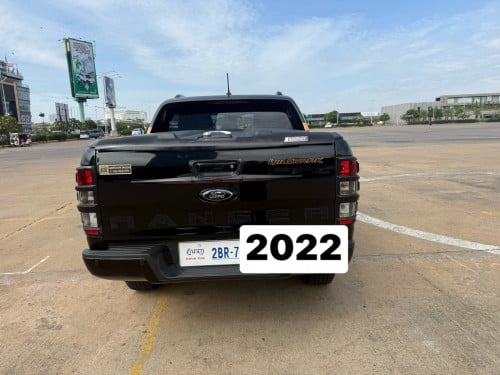 ឡានលក់ឆ្នាំ2022សុីនទាំងកាងលក់36700$-016444430