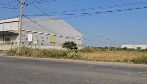 ដីលក់ ផ្លូវ25m កែង ផ្លូវ16m សង្កាត់ក្រាំងធ្នង់ ខណ្ឌសែនសុខ