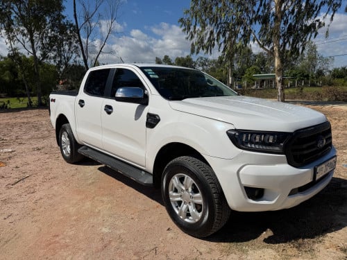 ឡាន​លក់​ ford xlt 2021