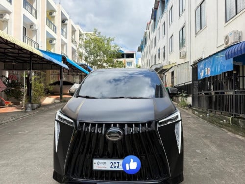 ឡានជួល GN8 Black Edition 2025