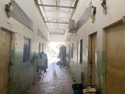 ដីបន្ទប់ជួល លក់ប្រញ៉ាប់ /Land For Sale៖ Price: $180,000 (មានចំណូលពីការជួលបន្ទប់ប្រហែល $690/ខែ)