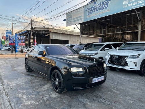 ស្តុកថ្មី ROLLS ROYCE Ghost Series ||ឡាននៅថ្មីដូចខ្លាញ់គោម្ចាស់ដើមទី 1 ( គីឡូតិច )