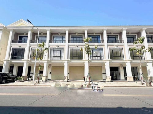 ផ្ទះអាជីវកម្មសម្រាប់ជួល| Shophouse for Rent @Borey Penghuoth BoengSnor,Capital one