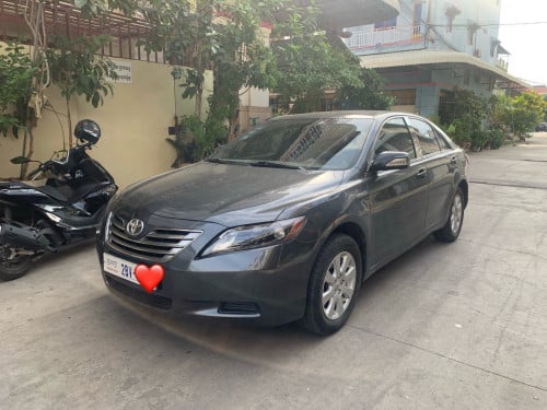 ឡានលក់បន្ទាន់Toyota Camry 07 hybrid full ឡានថ្មីធានាអត់បុកប៉ះ