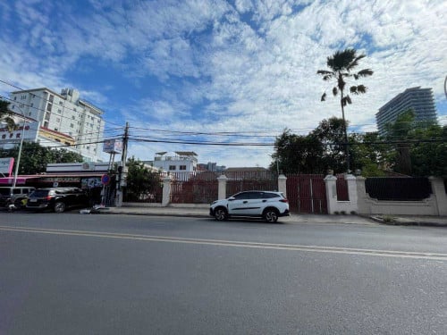 ⚡️ដីសម្រាប់លក់នៅ សង្កាត់បឹងកក់2  ខណ្ឌទួលគោកផ្លូវ 592