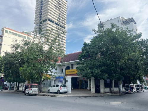 ផ្ទះវីឡា ជួលនៅបឹងកេងកង | Villa for Rent at BKK