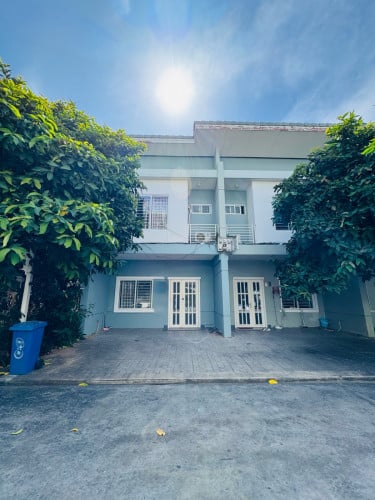 2 Bedrooms For Rent At Peng Hout Beoung Snor Close to CIA Chbar Ampov Campus