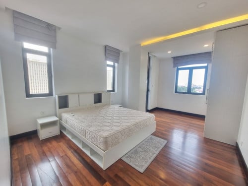 Biggest One bedroom for rent At WatPhnom