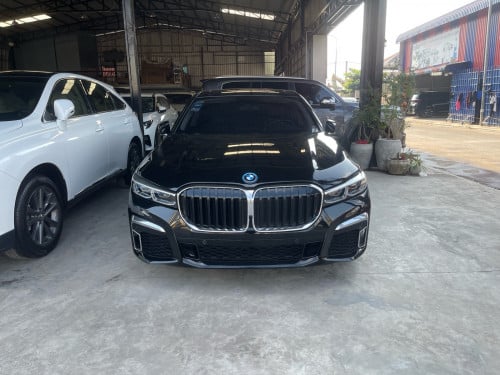 BMW 740 Li 2016 LWB តួវែង Full Option up to 2020 M package