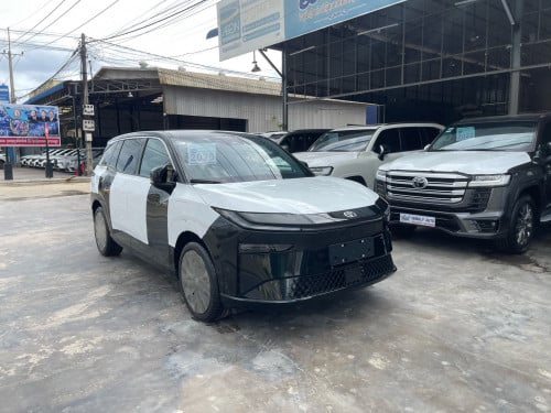 BZ3X MAX 610 km Full options 2025 Productions