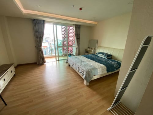 Cheapest Condo for rent at Olympia City