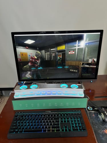 Core i5 th10 ram4 32gb  256+2tb vga 1660 6gb