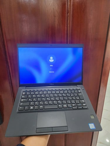 Dell latitude 7390 លក់ធូរៗ