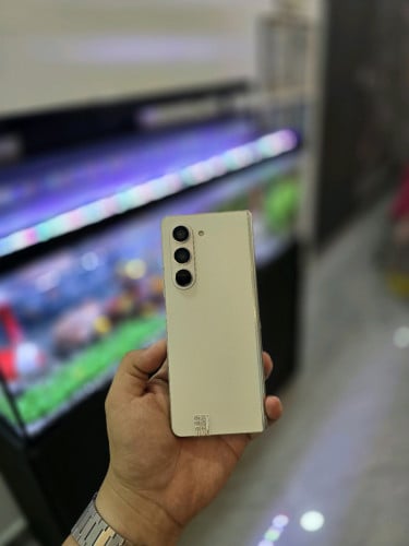 Galaxy Z fold 5 Storage 1T company ខូចក្នុង