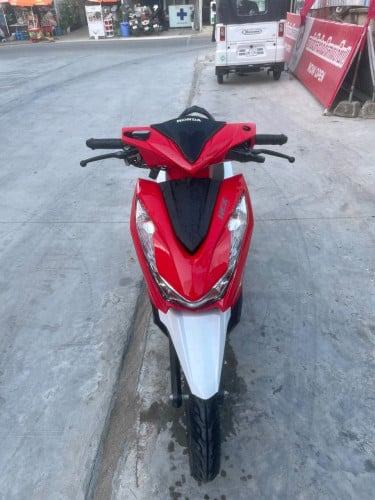 Honda Beat 022 ម៉ូតូនៅស្អាតសំណុំម៉ាស៊ីនតាន់..