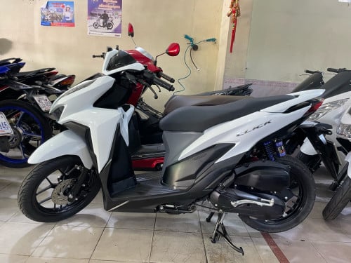 Honda Click125cc 2019 New98%មានពន្ធកាតគ្រីស្លាកលេខ