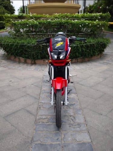 Honda Nova Dash 1995 ស្លាកលេខកាតគ្រីត្រឹមត្រូវ