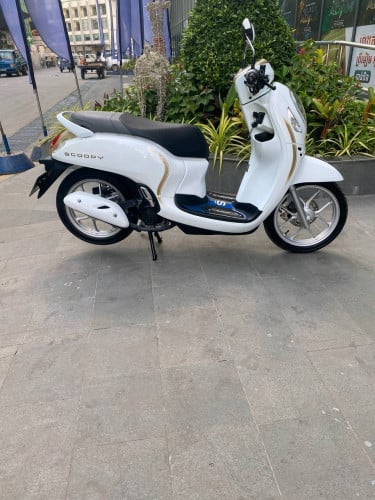 Honda scoopy 2021