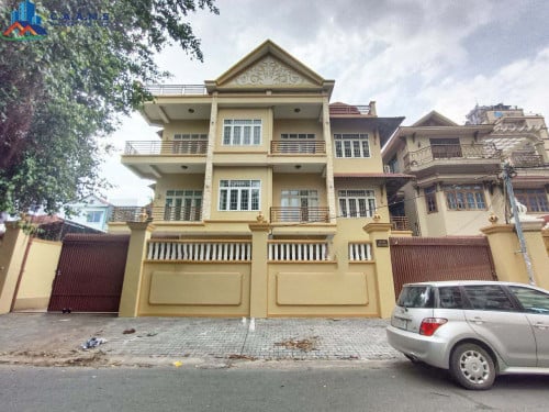 House For Rent – Beung Trobek