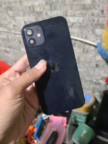 Iphone 12 15$ សំបកមានគ្រឿងដូចរូប