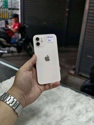 Iphone 12 64G LL មួយទឹកស្អាត សំនុំហ្សីន អត់មានខូចអីទាំងអស់