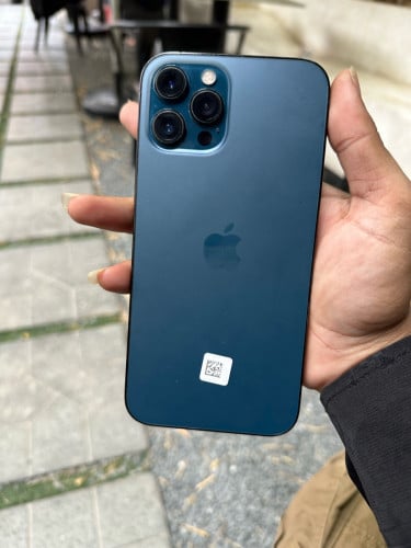 iPhone 12pro max សានុំសុីន មានស្គេន លក់255$ ភ្នំពេញ