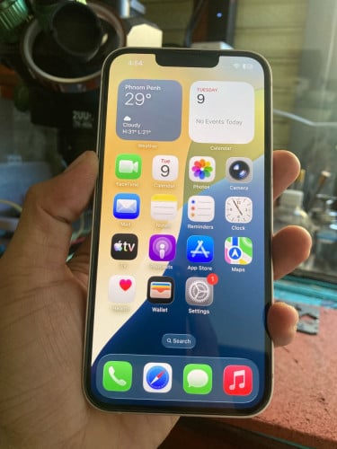 iPhone 13 នៅស្អាតដូចរូប