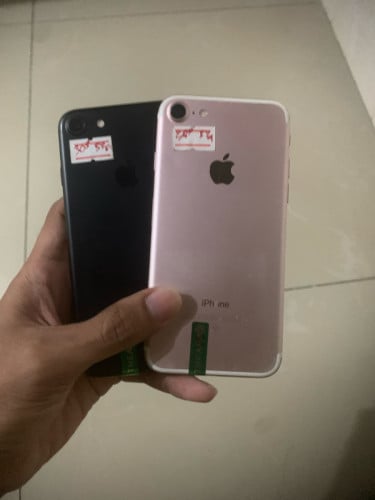 iPhone 7 32g all លក់📥