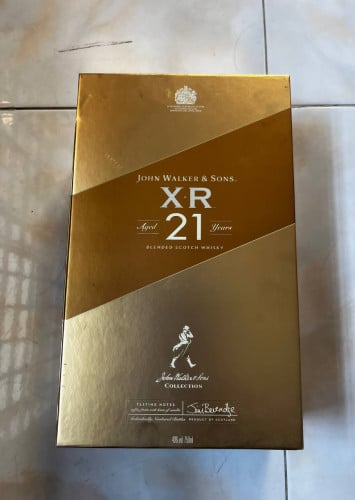 Johnnie Walker XR 21 Years Blended Single Malt Whiskey (Only 1 Left)