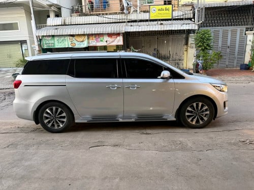 Kia Carnival 2015full