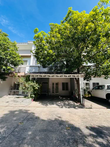 LC1 For Rent At Peng Hout Beoung Snor With Monthly income