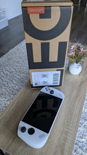 Lenovo Legion Go S Z2GO New 99%