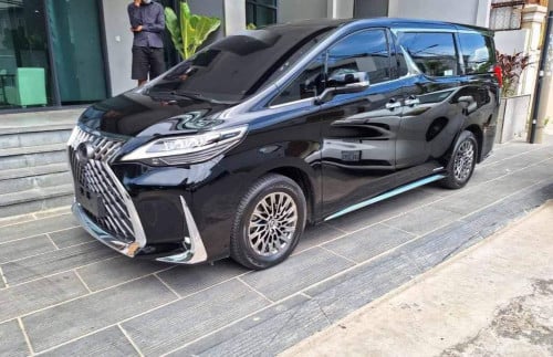 LM300h 2020 7កៅអី ឡានថ្មីខ្លាំង