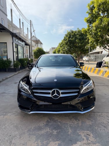 Mercedes C300 4Matic AMG ថ្មីសុះសាច់ ក្រដាសពន្ធ ថ្មី
