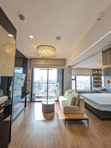 One bedroom sell under market