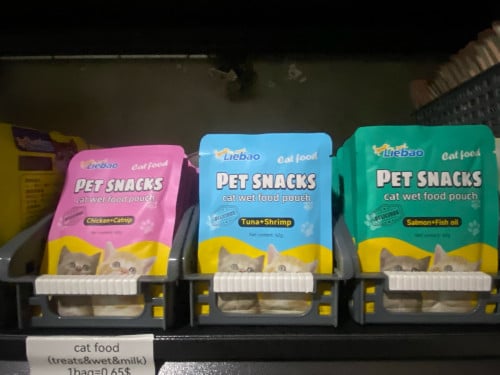 Pet snacks for cat