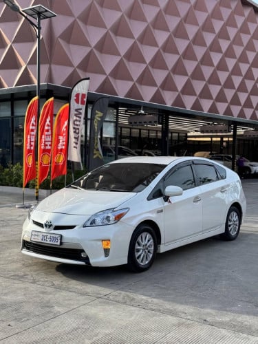 Prius 012 option 3 plus is