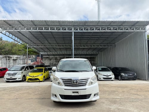 Toyota Alphard 2012