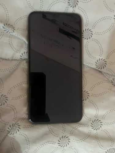 លក់ទូស័ព្ទដៃផ្ទាល់ខ្លួន