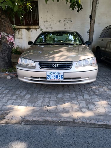 ឡានលក់ថ្មីណាស់ធានាមុខក្រោយអត់បុកអត់ប៉ះតំលៃចរចាតិចតួច