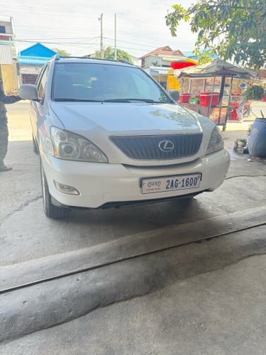 ឡានលក់ប្រញ៉ាប់លុយខ្លាំង់