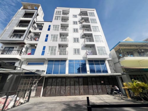 អាគារសំរាប់ជួល ទីតាំង កណ្តាលក្រុង ជិតផ្សារ សាលារៀន មន្ទីរពេទ្យ