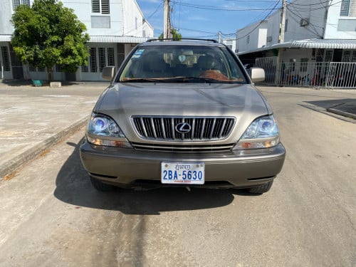 លក់​តម្លៃ​ 11900$ រុំលស់​25ខេត្ត​ក្រុង​ ឆ្នាំ​01 បុង​1 សិន​មួយ​ជុំ​