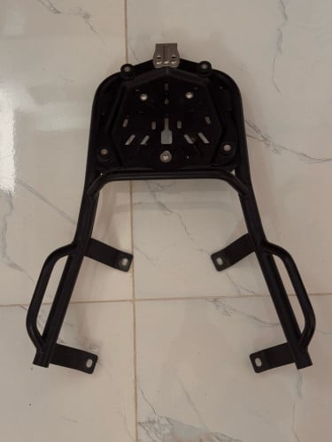 មានលក់ធំមុជទឹកនិងកាងម៉ូតូ ADV 150cc ថ្មី99%