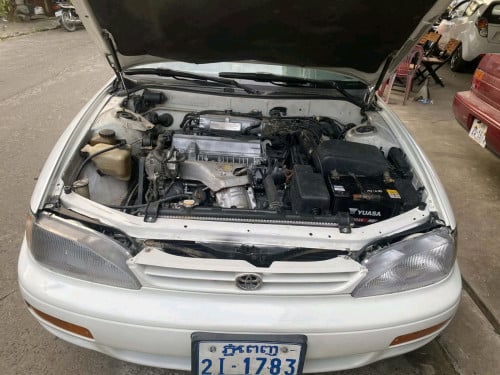 ឡានលក់ camry ឆ្នាំ 1996 ឡានស្អាតនៅសំណុំ