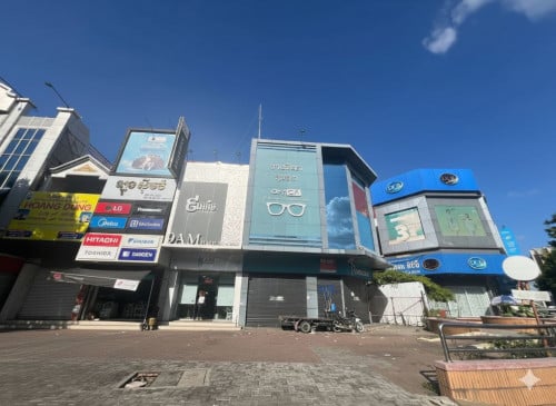 ផ្ទះអាជីវកម្មសម្រាប់ជួល | Shophouse for Rent (ទំលាយរួច)