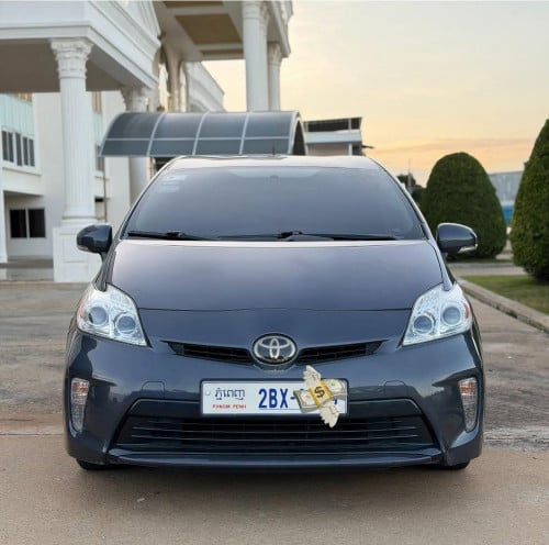 🚘Toyota Prius 2012 ពណ៌ប្រផេះឡានស្អាតម្ចាស់ដើមទី១កាលទិញសន្លឹកពន្ធ