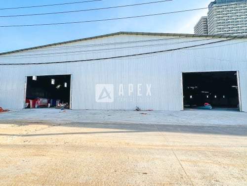 ឃ្លាំង សម្រាប់ជួល | Warehouse For Rent