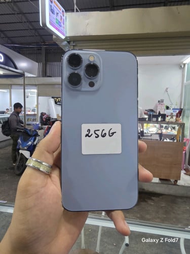 13ProMax 256G សំណុំសុីន